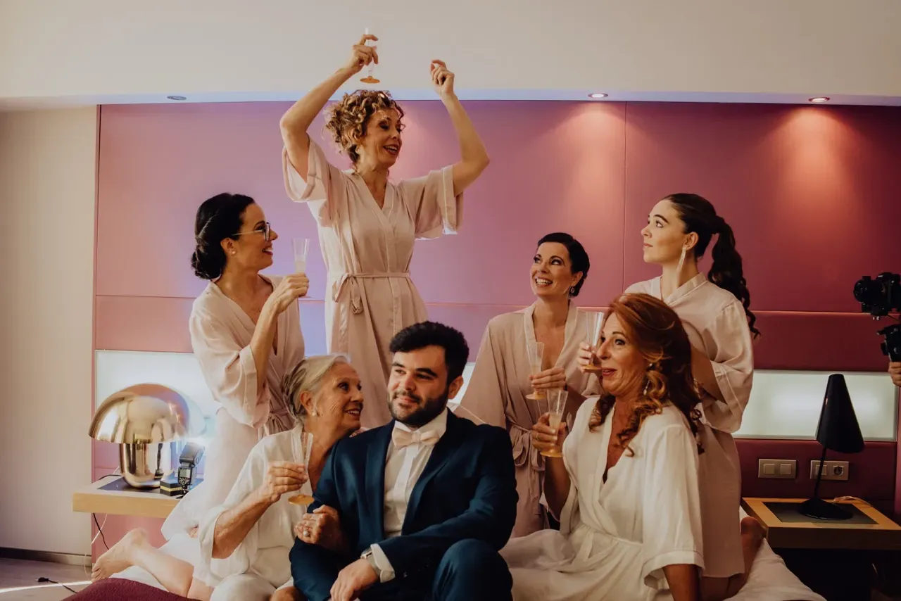 88-21 Novia 426 en tamaño grande.webp