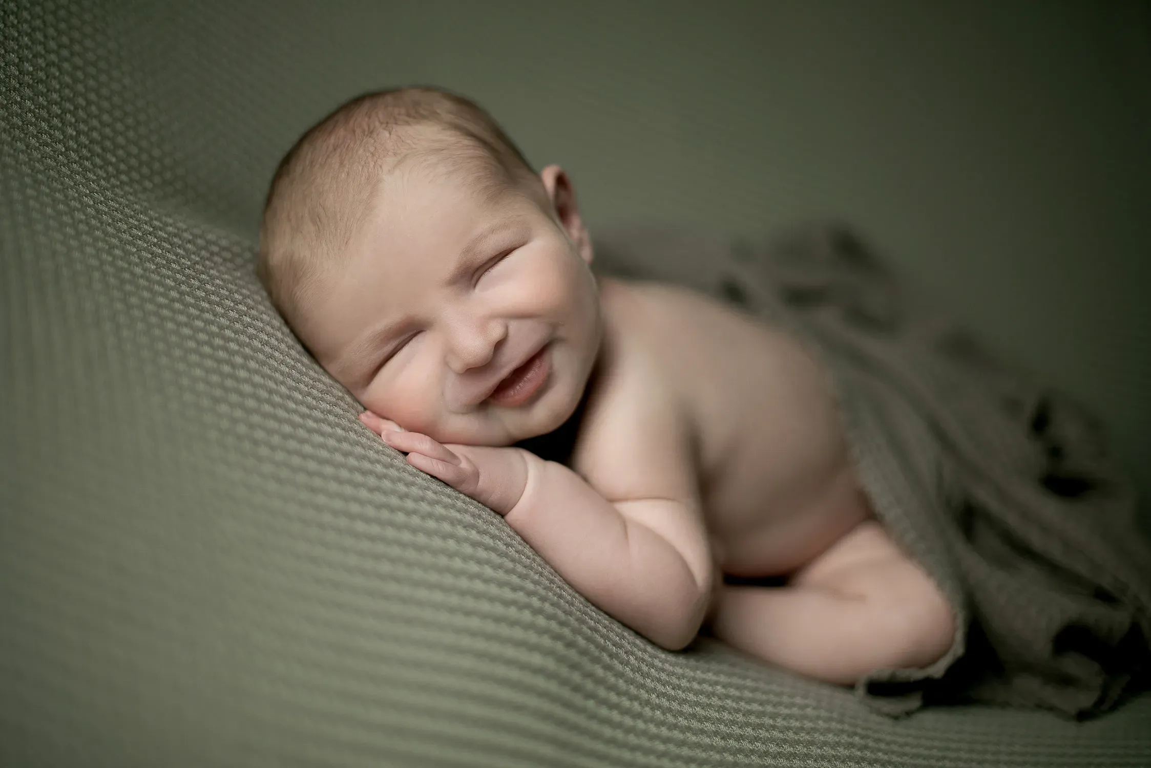 criserfamily_newborn_pablo019 copa.webp criserfamily_newborn_pablo019 copa.webp